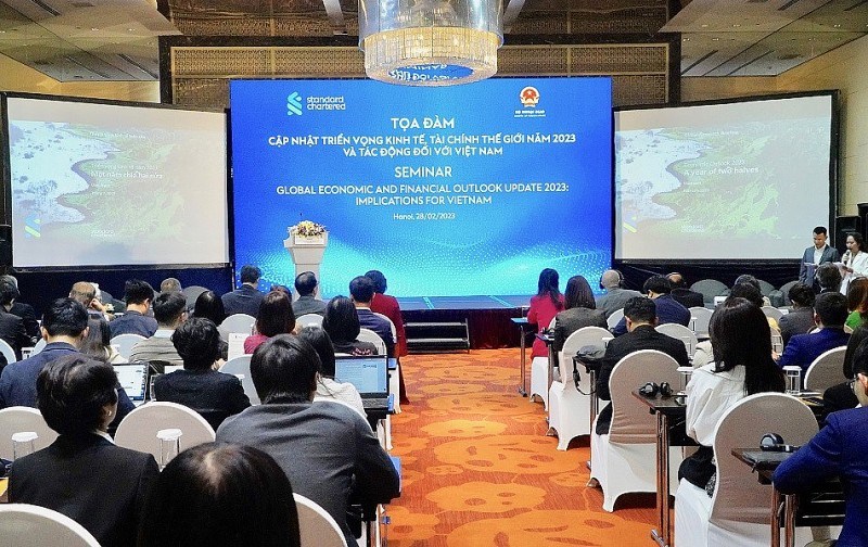 Cập nhật triển vọng kinh tế, tài chính thế giới năm 2023 và tác động đối với Việt Nam