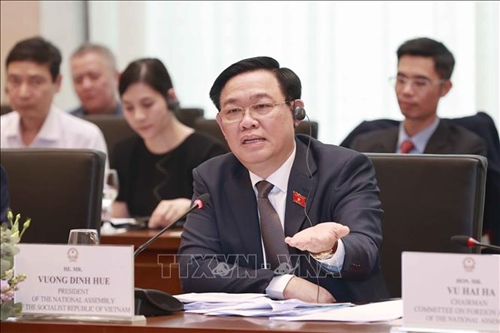 Quốc hội Việt Nam luôn lắng nghe ý kiến của cộng đồng doanh nghiệp