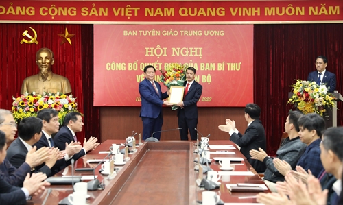 Đồng chí Vũ Thanh Mai giữ chức Phó trưởng Ban Tuyên giáo Trung ương