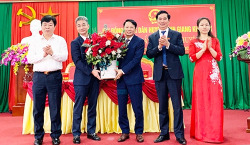 Bình Giang có tân Chủ tịch UBND huyện