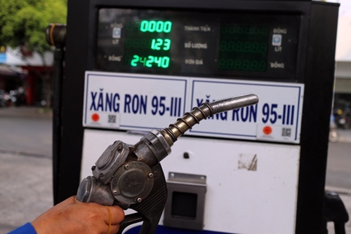 Giá xăng dầu đồng loạt giảm từ 17h00 chiều 21 4