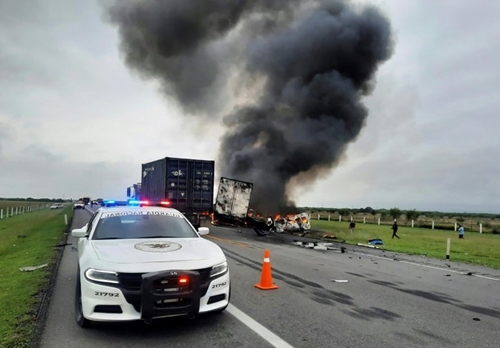 Tai nạn giao thông đường bộ nghiêm trọng tại Mexico