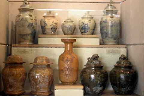 Giới thiệu bộ sưu tập “Gốm cổ Bát Tràng” nhân Ngày Quốc tế Bảo tàng
