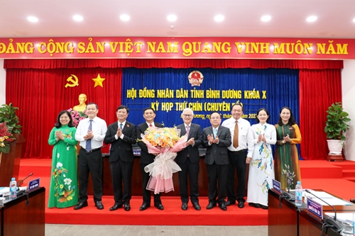 Đồng chí Nguyễn Văn Lộc trúng cử chức danh Chủ tịch HĐND tỉnh Bình Dương khóa X
