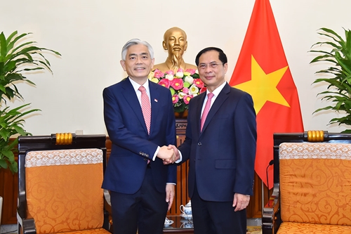 Phát triển mạnh mẽ quan hệ Đối tác chiến lược Việt Nam - Singapore