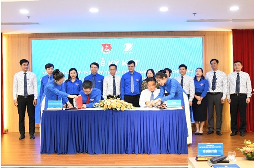 Tập đoàn VNPT và Trung ương Đoàn TNCS Hồ Chí Minh ký thỏa thuận hợp tác giai đoạn 2023-2027