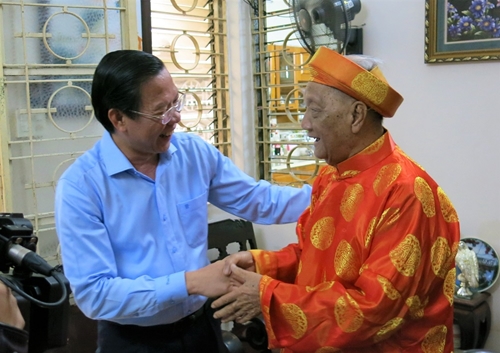 Lãnh đạo TP Hồ Chí Minh luôn dành tình cảm trân quý cho người cao tuổi