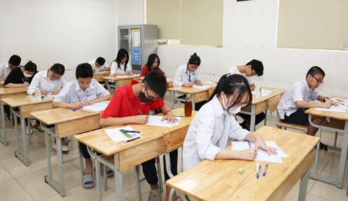 Thi vào lớp 10 ở Hà Nội Nhiều thí sinh tự tin với bài thi môn Ngữ văn