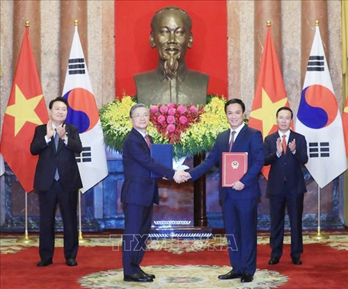 Chủ tịch nước chứng kiến ký kết hợp tác giữa Hàn Quốc và Hải Dương về tăng trưởng đô thị