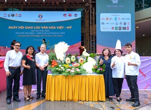 Ngày hội Giao lưu Văn hóa Việt – Mỹ năm 2023