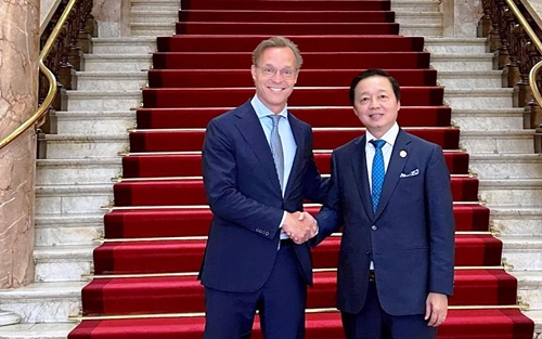 Việt Nam - Hà Lan tăng cường hợp tác về thích ứng với biến đổi khí hậu