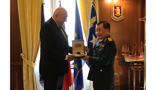 Tăng cường quan hệ hợp tác quốc phòng Việt Nam-Italy