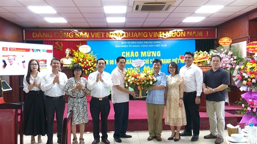 Báo điện tử ĐCS Việt Nam tổ chức Lễ kỷ niệm 98 năm Ngày Báo chí Cách mạng Việt Nam