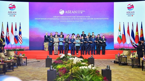 ASEAN tái khẳng định mục tiêu xây dựng Đông Nam Á không có vũ khí hạt nhân; đẩy mạnh hợp tác khu vực về quyền con người