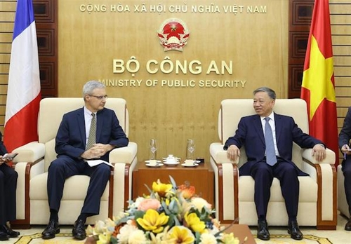 Thúc đẩy mạnh mẽ quan hệ hợp tác Việt Nam - Pháp trên nhiều lĩnh vực