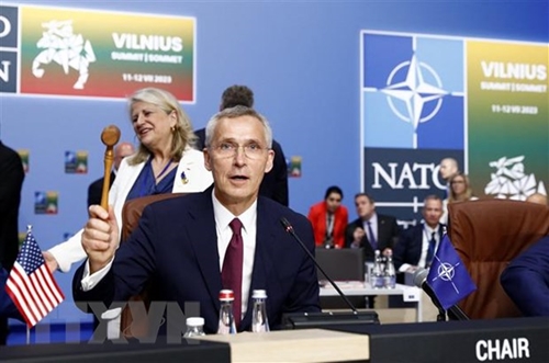 Thế giới tuần qua Hội nghị thượng đỉnh NATO kết thúc với nhiều quyết định lịch sử
