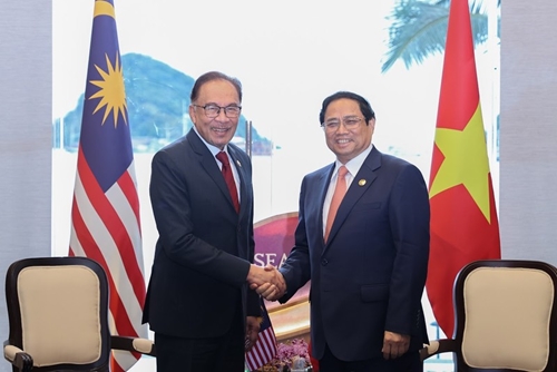 Thủ tướng Chính phủ Phạm Minh Chính tiếp Bộ trưởng Ngoại giao Malaysia