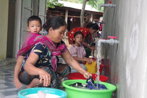 Bộ đội Biên phòng Quảng Trị hỗ trợ xây dựng công trình dân sinh cho đồng bào dân tộc biên giới