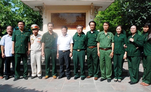 Hội Cựu TNXP Thành phố Hà Nội dâng hương tưởng niệm các anh hùng liệt sỹ