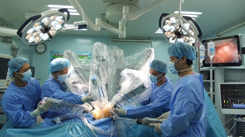 TP Hồ Chí Minh đột phá y tế chuyên sâu Làm chủ công nghệ phẫu thuật robot