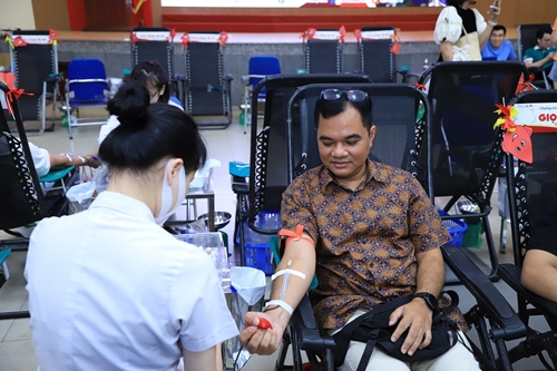 Đại sứ quán Indonesia tại Việt Nam tổ chức hiến máu tình nguyện