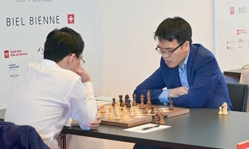 Lê Quang Liêm vươn lên hạng 15 cờ vua thế giới