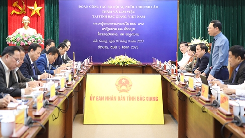 Chia sẻ kinh nghiệm tự chủ tài chính của đơn vị sự nghiệp công lập giữa Lào và Bắc Giang
