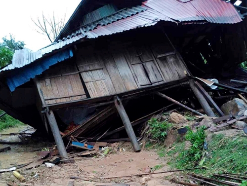 Mưa lũ, sạt lở gây thiệt hại về người, sản xuất nông nghiệp, giao thông tại Yên Bái, Sơn La, Lai Châu