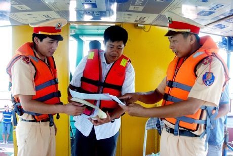 Tây Ninh Bảo đảm trật tự, an toàn giao thông đường thủy trong mùa mưa bão