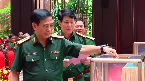 Quân ủy Trung ương giới thiệu nhân sự quy hoạch Ban Chấp hành Trung ương Đảng khóa XIV