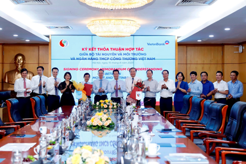 Bộ Tài nguyên và Môi trường và VietinBank ký kết thỏa thuận hợp tác