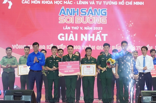 Đội tuyển Ban Thanh niên Quân đội giành giải Nhất Hội thi “Ánh sáng soi đường” lần thứ V