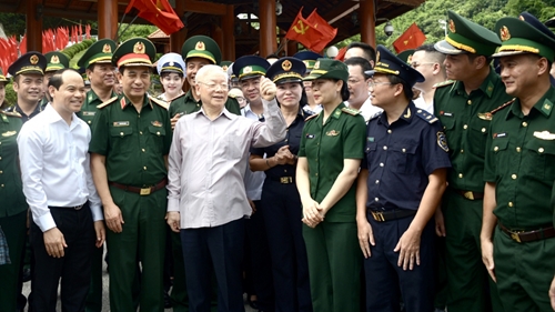 Tổng Bí thư Nguyễn Phú Trọng thăm Cửa khẩu Quốc tế Hữu Nghị Lạng Sơn