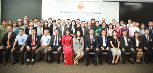 Đại hội Hiệp hội Doanh nhân Việt Nam tại Nhật Bản Tay trong tay hướng tới thành công