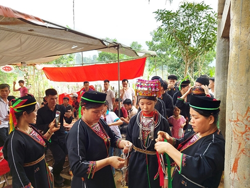 Việt Nam bảo đảm quyền kết hôn, lập gia đình của người dân tộc thiểu số