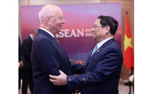 Tăng cường hợp tác giữa Việt Nam và Diễn đàn Kinh tế thế giới