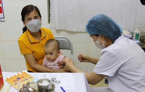 Lào Cai Triển khai hiệu quả hoạt động hỗ trợ, chăm sóc sức khỏe người dân