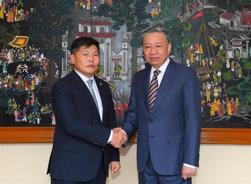 Không ngừng vun đắp mối quan hệ hữu nghị Việt Nam - Mông Cổ