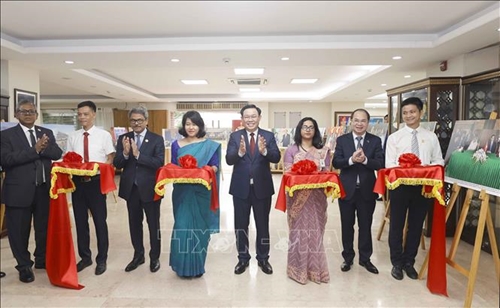 Khai trương trưng bày ảnh 50 năm quan hệ Việt Nam - Bangladesh