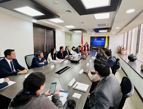 Ký kết Bản Ghi nhớ về hợp tác thương mại, đầu tư và công nghiệp Việt Nam - Colombia