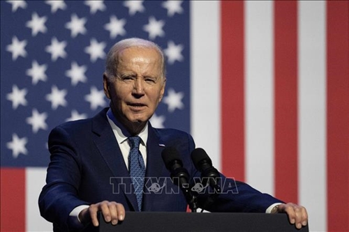 Tổng thống Mỹ J Biden ký ban hành đạo luật ngân sách tạm thời