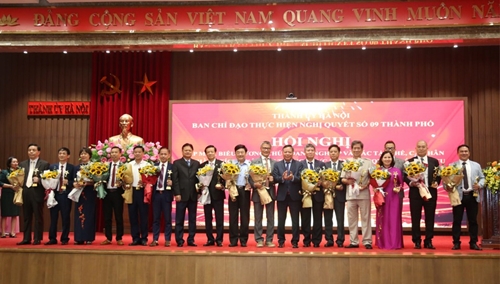 Hà Nội Kết nạp 50 chủ doanh nghiệp tư nhân vào Đảng