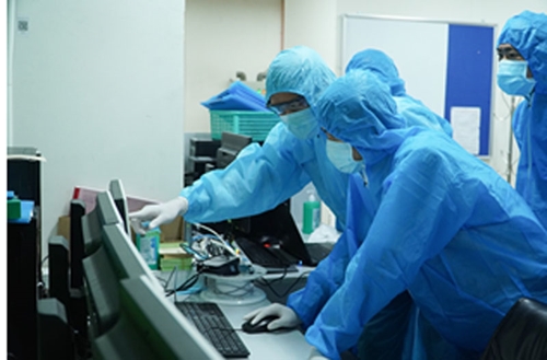 Bệnh viện Chợ Rẫy TP Hồ Chí Minh Thực hiện 2 kỹ thuật cao, chuyên sâu điều trị thành công cho 1 bệnh nhân ung thư hạch