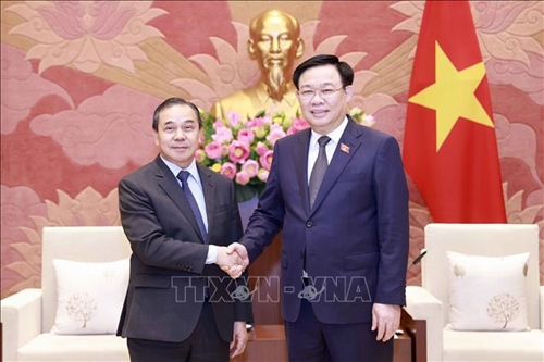 Làm tốt vai trò cầu nối, phát triển quan hệ đặc biệt Việt Nam - Lào