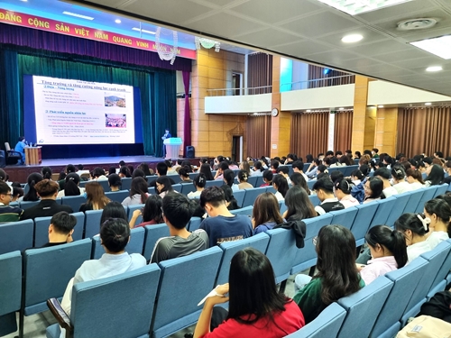 Nâng cao hiểu biết của sinh viên ngoại giao về mối quan hệ Việt Nam – Nhật Bản