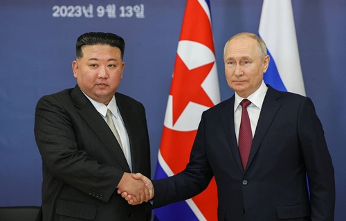 Nga và Triều Tiên cam kết thúc đẩy quan hệ song phương