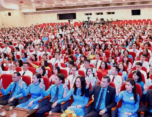 Ngày làm việc đầu tiên Đại hội XVII Công đoàn thành phố Hà Nội