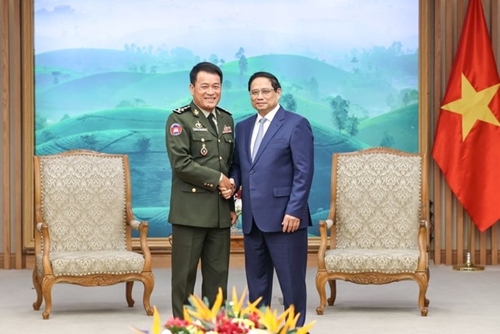 Quân đội tiên phong trong việc giữ gìn, vun đắp quan hệ tốt đẹp Việt Nam - Campuchia