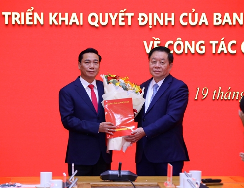 Trao Quyết định Tổng Biên tập Báo điện tử Đảng Cộng sản Việt Nam