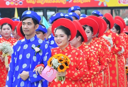TP Hồ Chí Minh Tổ chức lễ cưới cho 82 đôi thanh niên công nhân, người khuyết tật